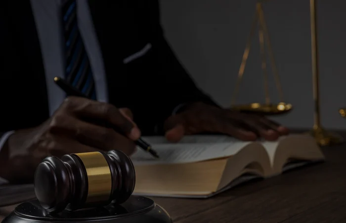 judge trial in criminal court