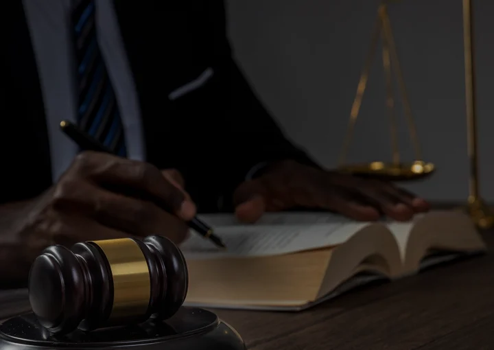 judge trial in criminal court