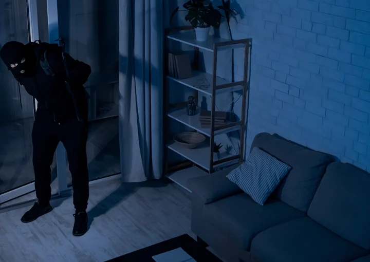 theft in home at night